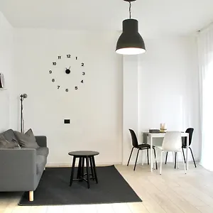 Appartamento Design Moderno In Centro - Lainate- Rho Fiera, Lainate